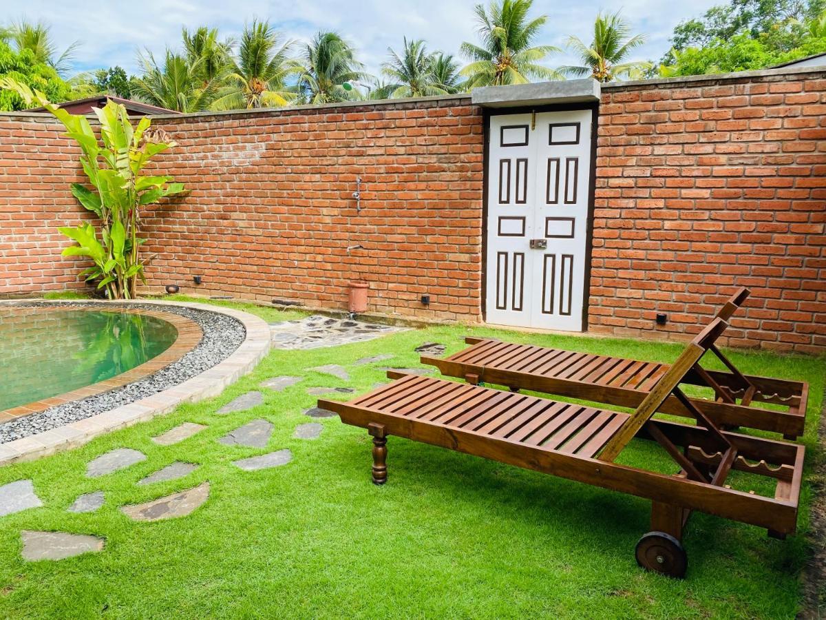Thaprobana Villa Tangalle - Private Villa Εξωτερικό φωτογραφία